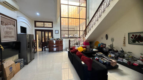 Dijual Rumah Central Park A. Yani, Surabaya